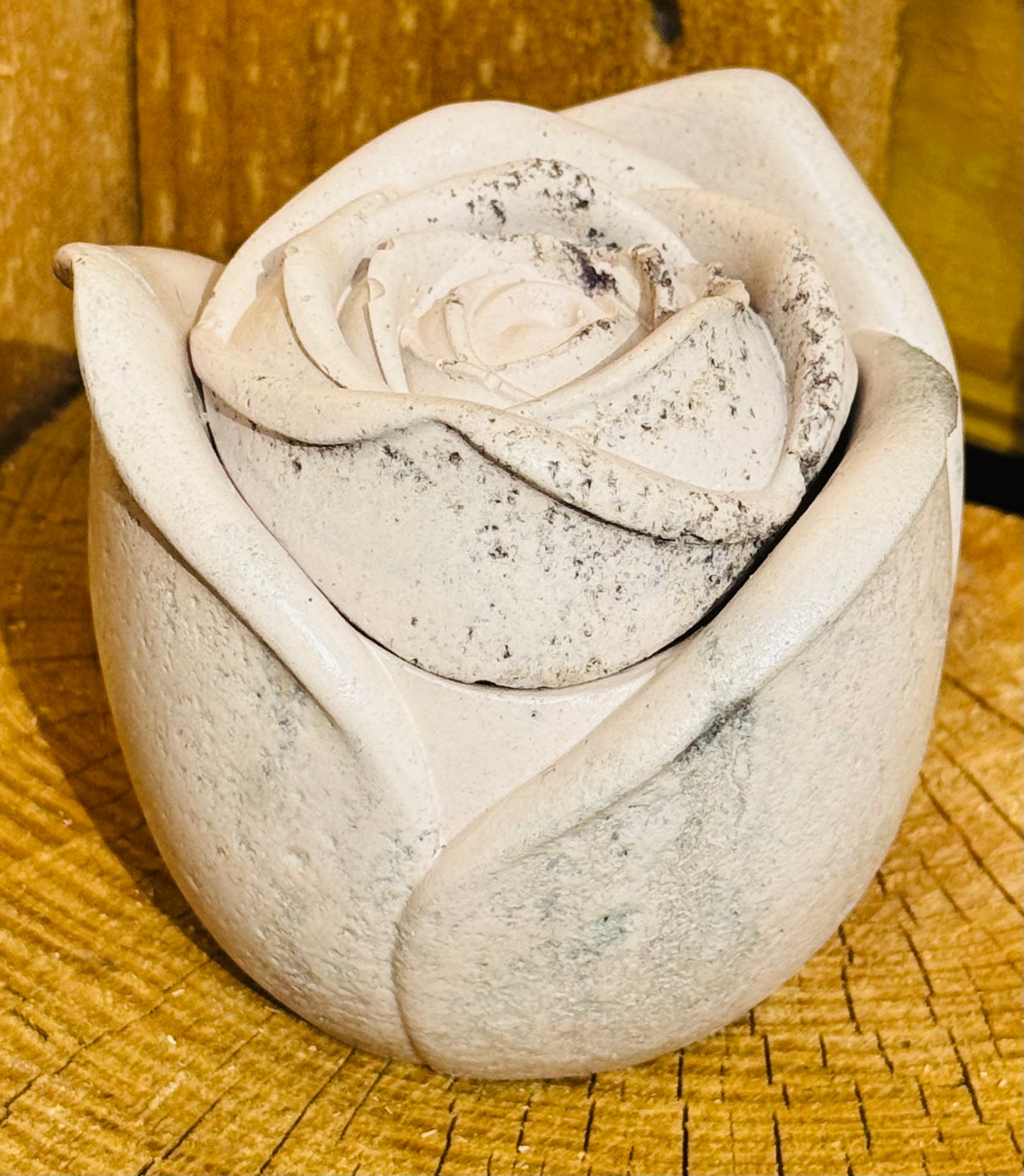 3 oz Rose Concrete Candle