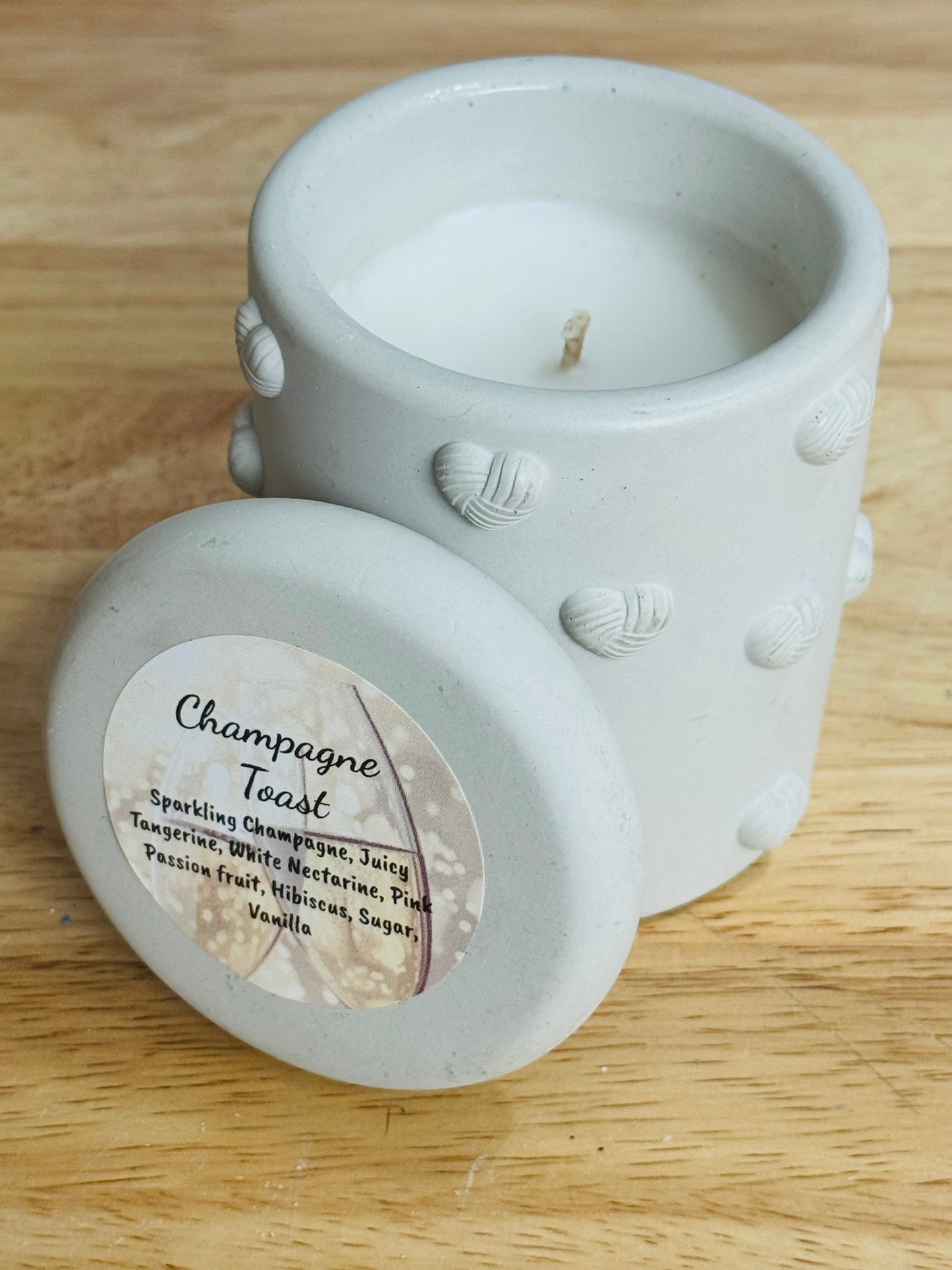 7 oz Concrete Candle