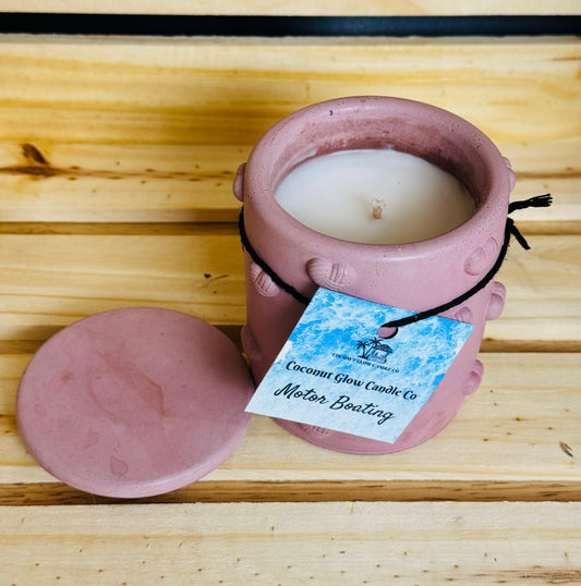 Motor Boating - 7 oz Concrete Candle