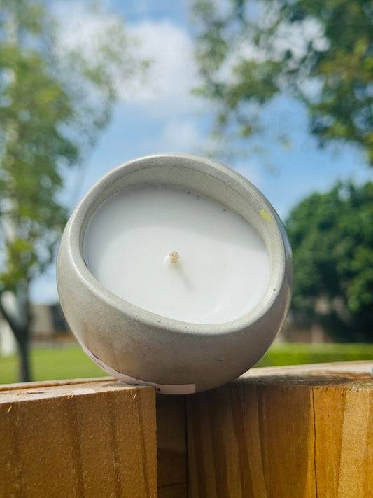 Chill 4 oz Concrete Candle