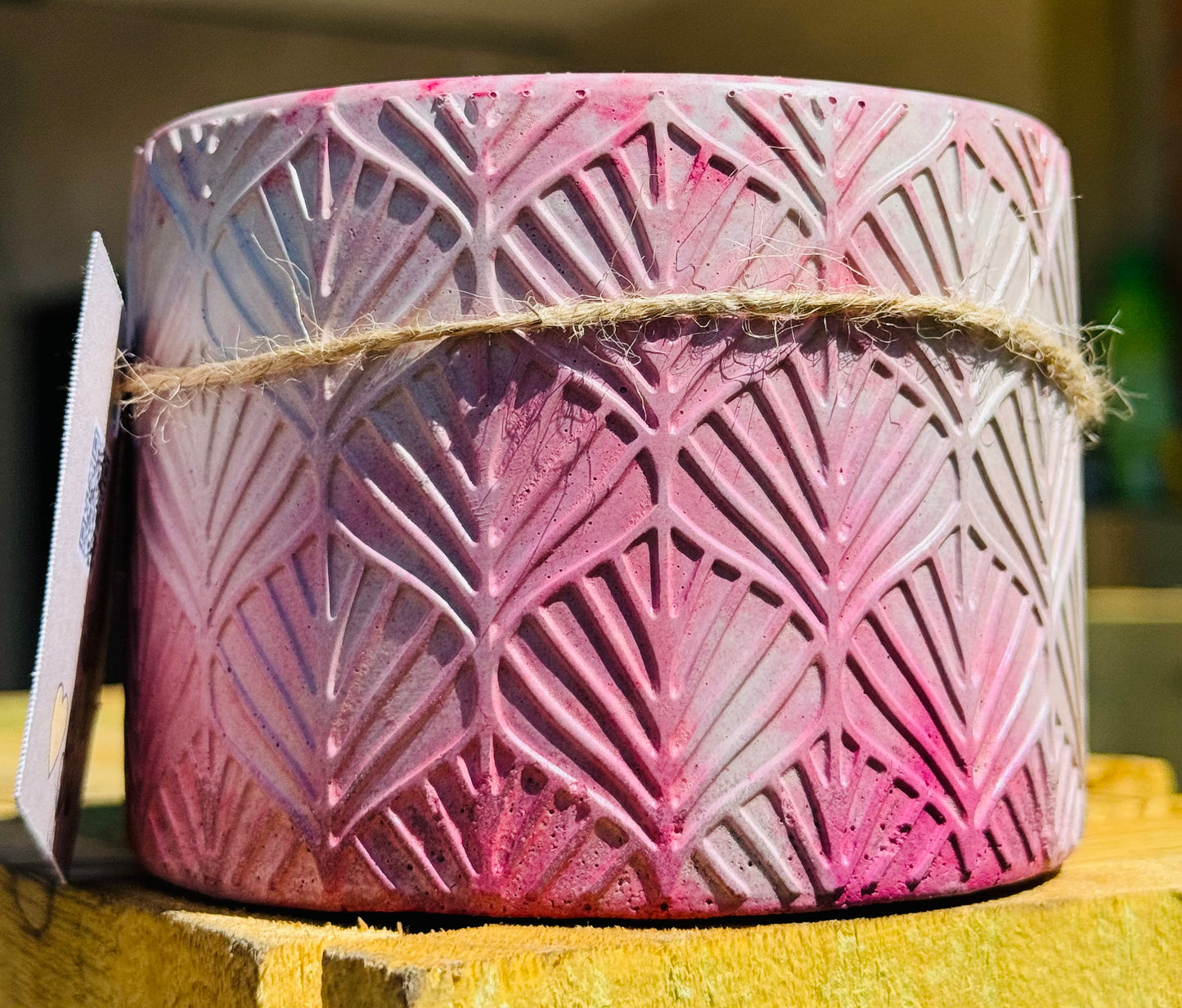 Island Escape - 8.5 oz Concrete candle with coconut wax